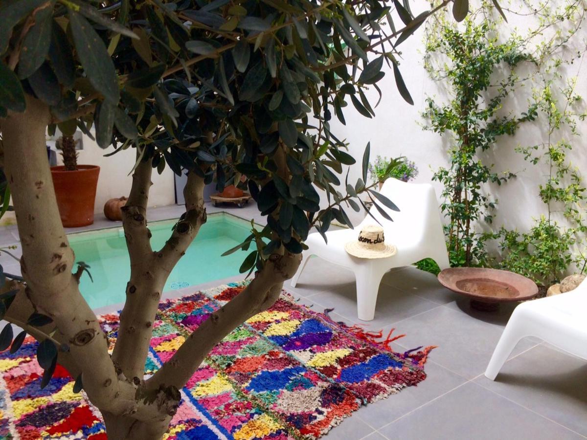 Chambres Dhotes Cocon Du Sud Nimes Exterior photo